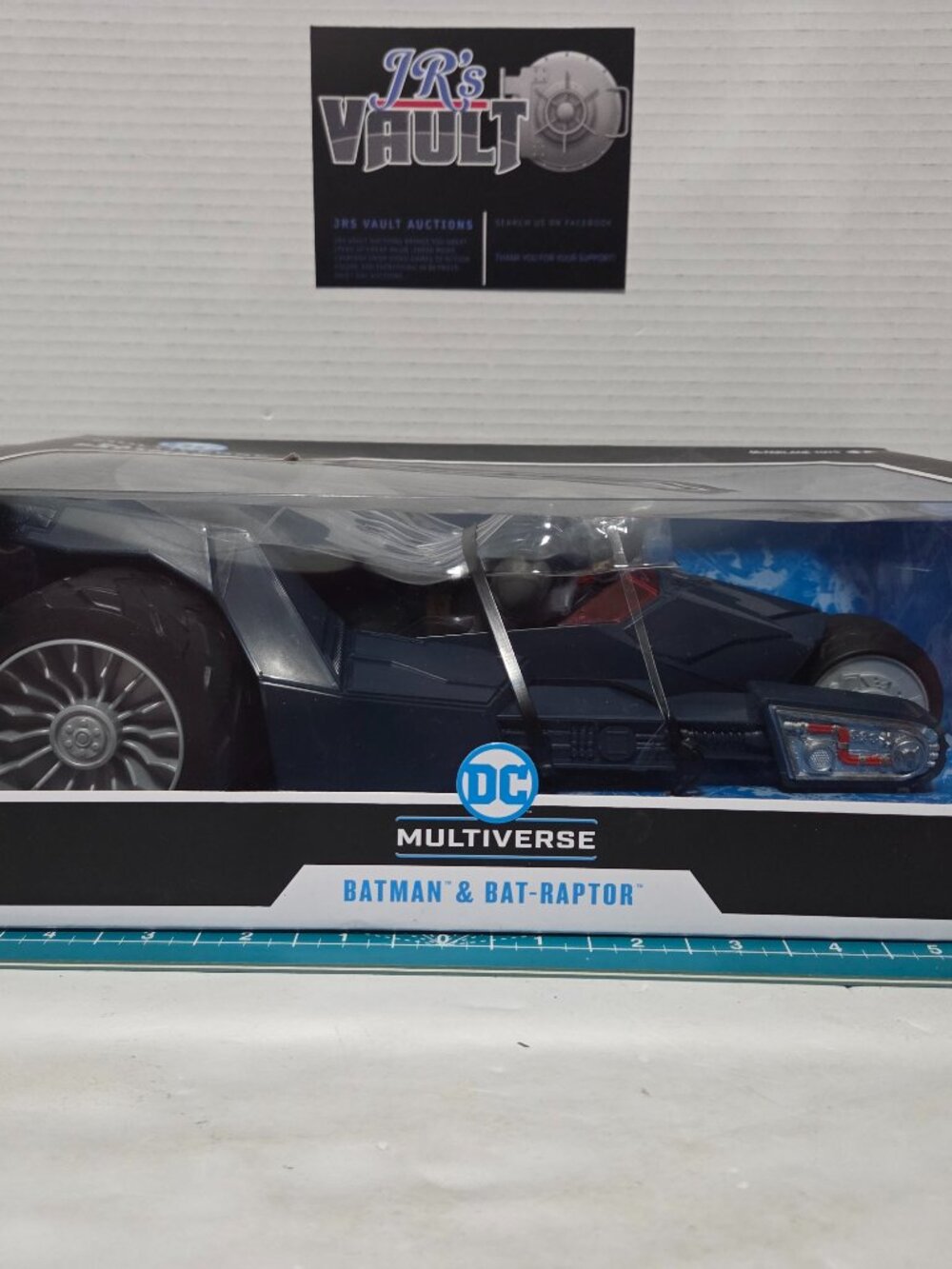 McFarlane DC Multiverse Batman Gold Label Batman And Bat-Raptor Sealed